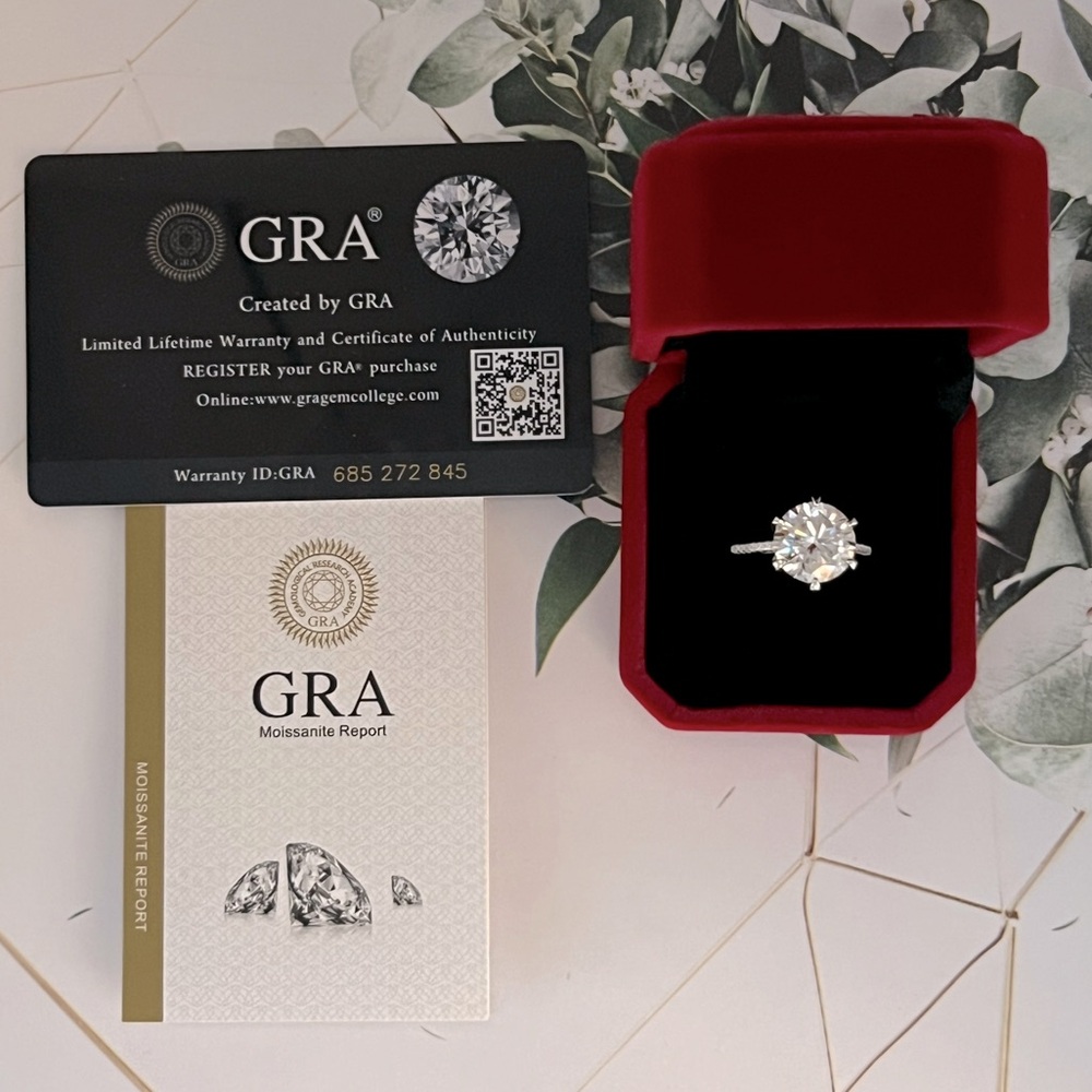 💎5.48 Carats Top D grade Moissanite Ring BRILLANT Cut 18K White Gold Sz8 QRcode